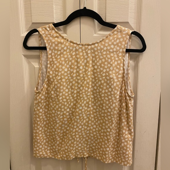 Simons Floral Tank Top NWT - Picture 2 of 3